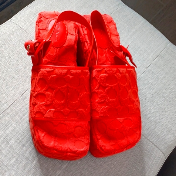 Coach Noelle Sandal In Signature Terry Cloth Red Orange Size 8.5 B NEW - Picture 10 of 12